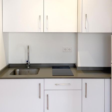 Mediterraneo 508. Fantastic Studio On The Beachfront With Sea Views. มาร์เบยา ภายนอก รูปภาพ
