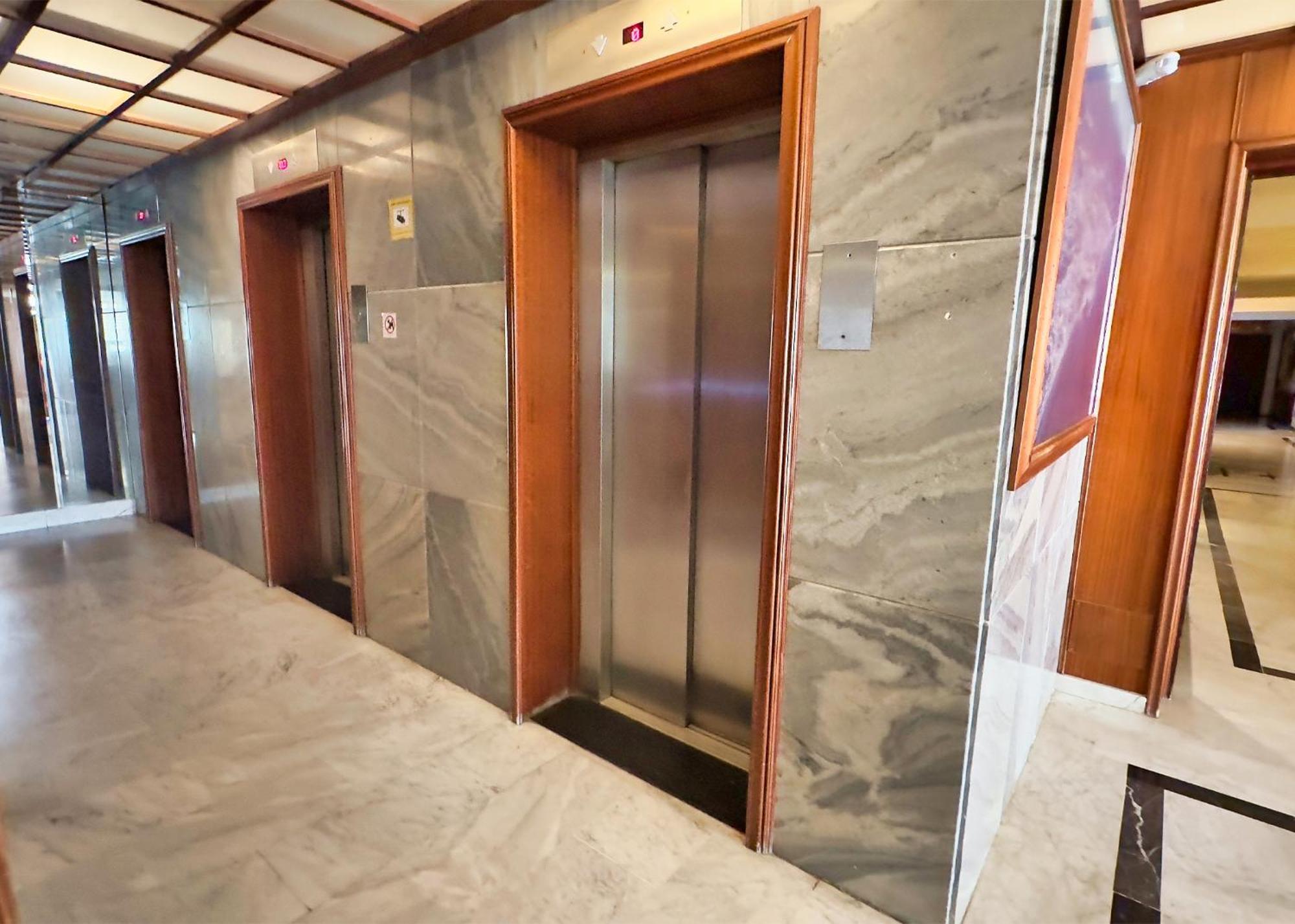 Mediterraneo 508. Fantastic Studio On The Beachfront With Sea Views. มาร์เบยา ภายนอก รูปภาพ