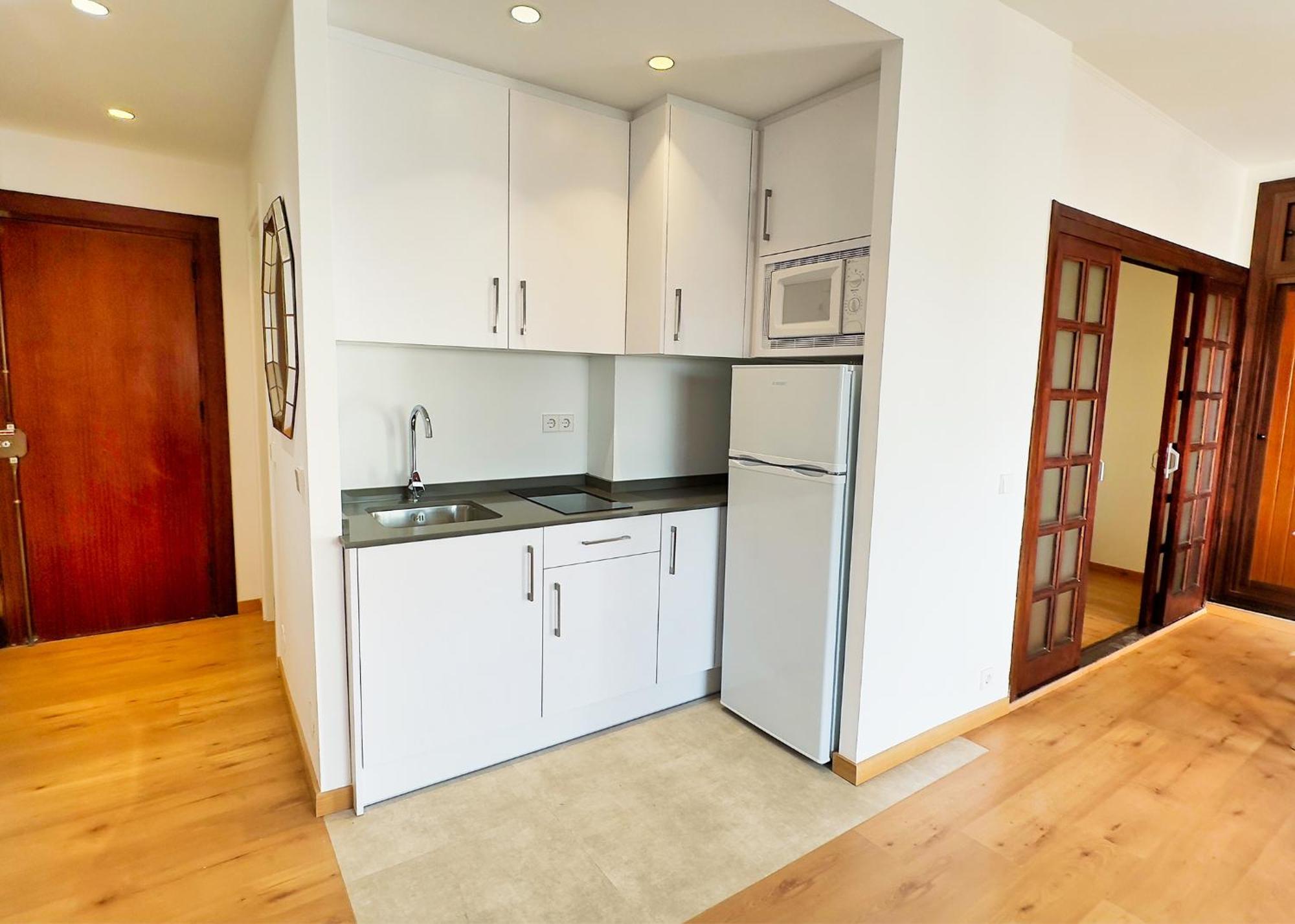 Mediterraneo 508. Fantastic Studio On The Beachfront With Sea Views. มาร์เบยา ภายนอก รูปภาพ